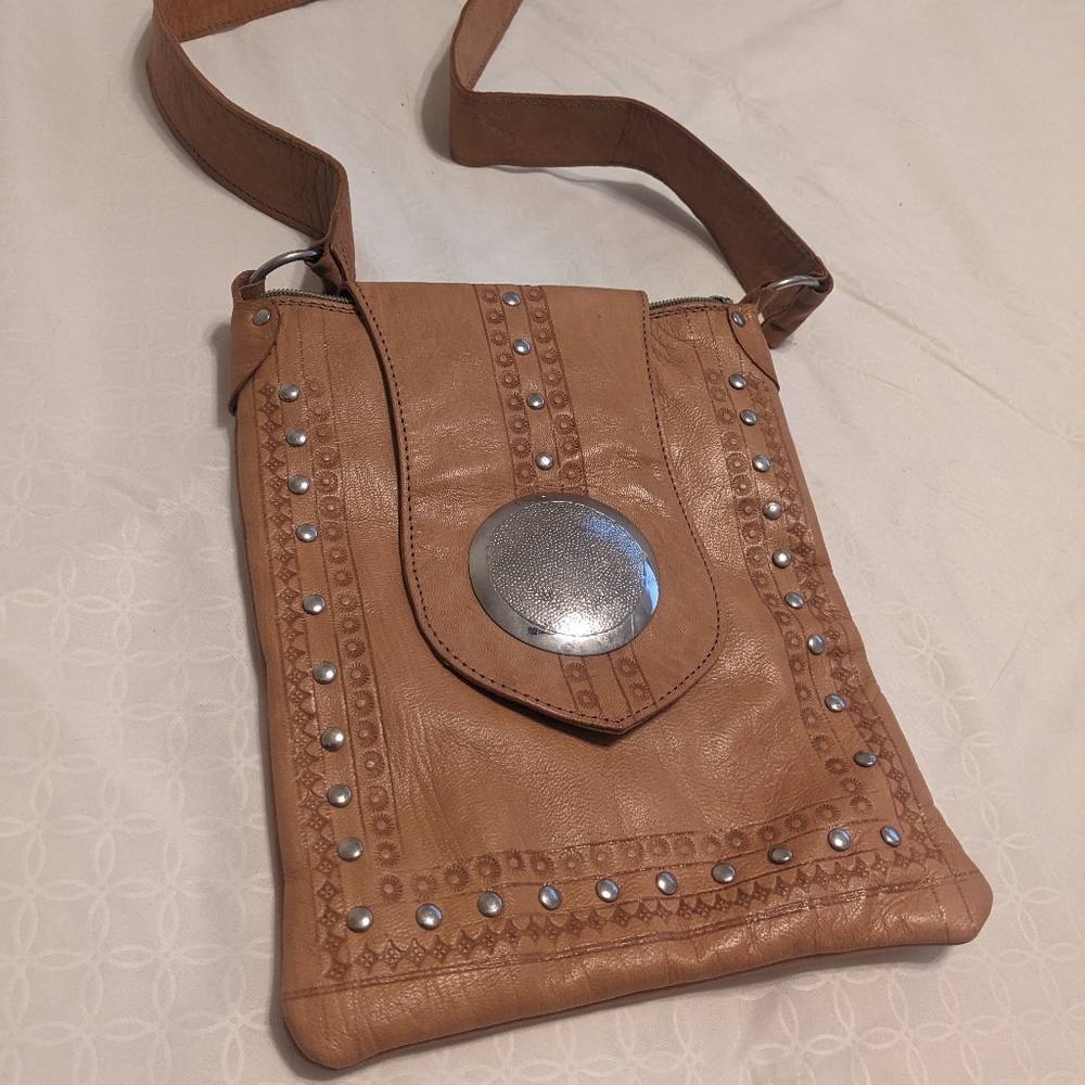 NWT western-style bag with silver accents